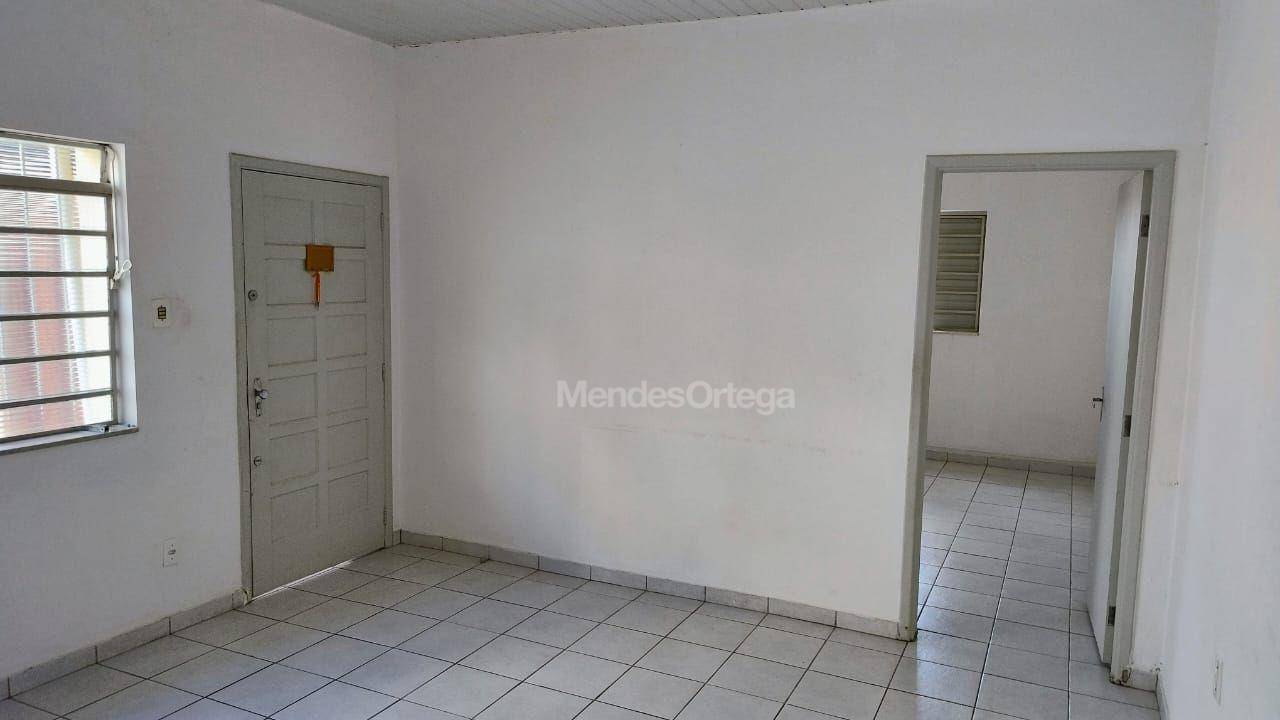 Casa à venda com 3 quartos, 143m² - Foto 8