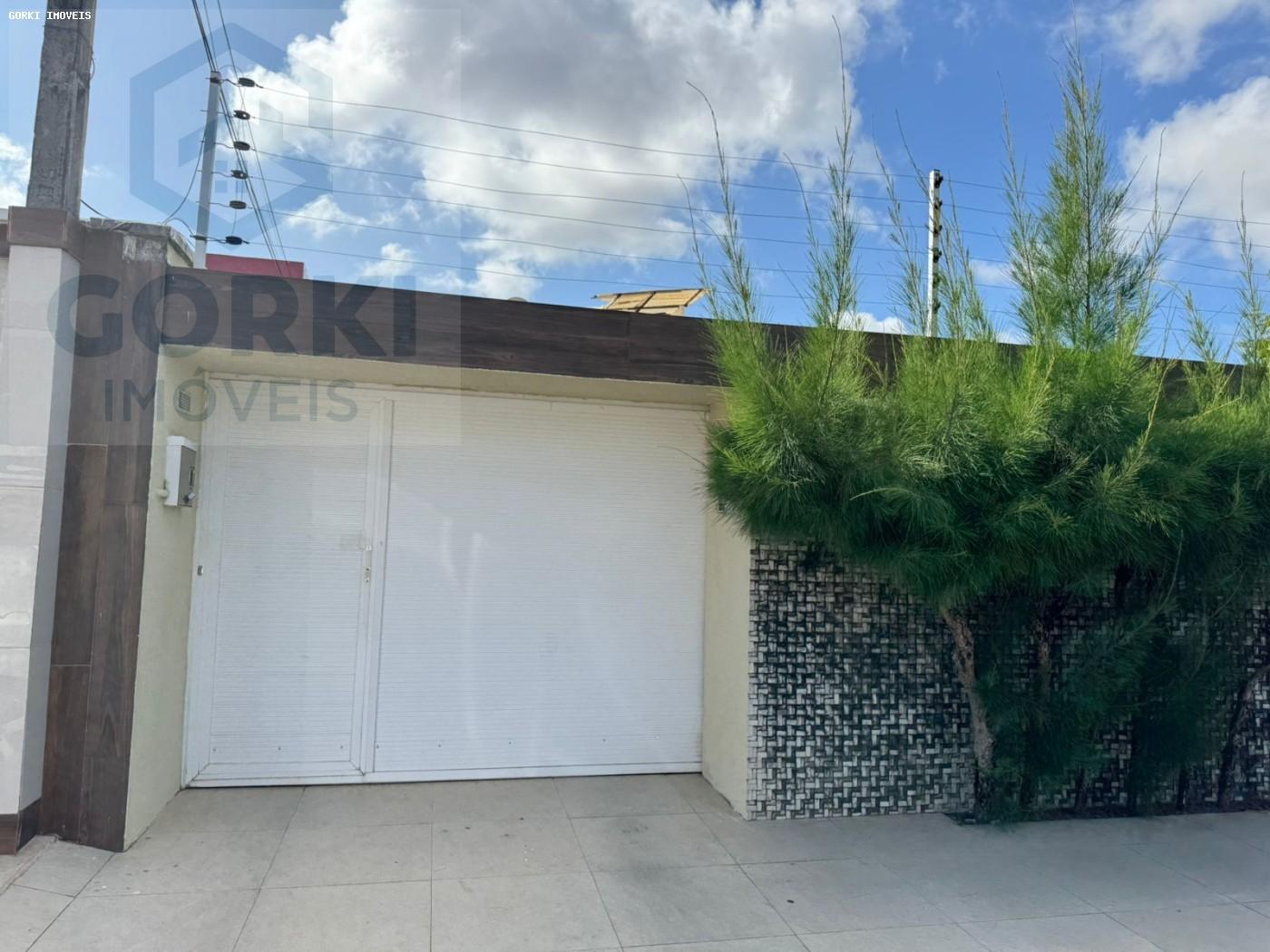 Casa à venda com 3 quartos, 105m² - Foto 3