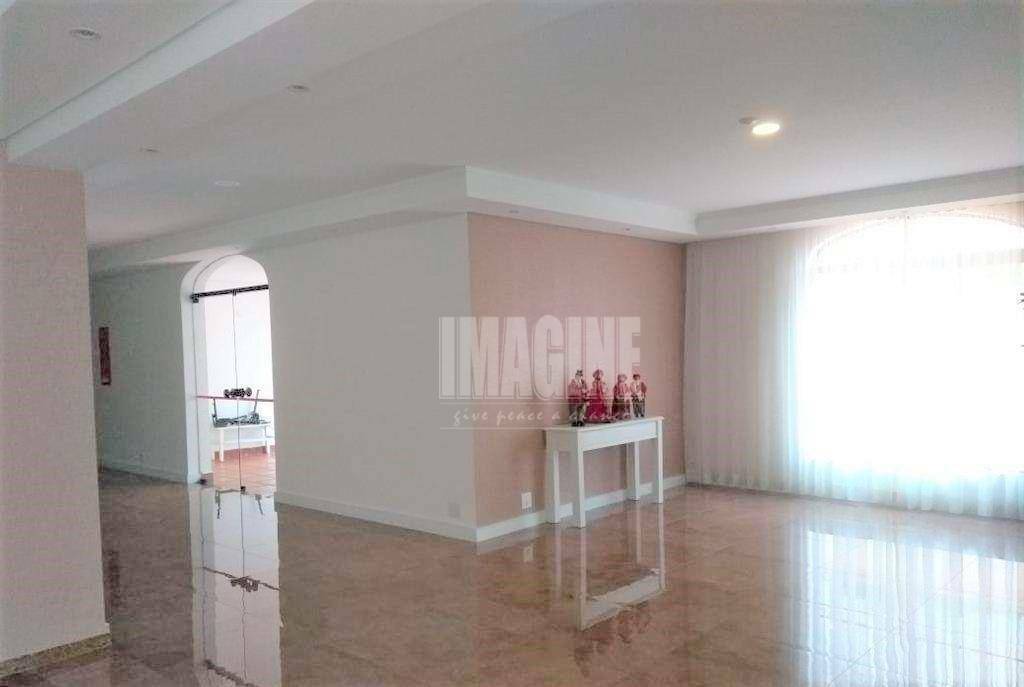 Apartamento à venda com 3 quartos, 104m² - Foto 23