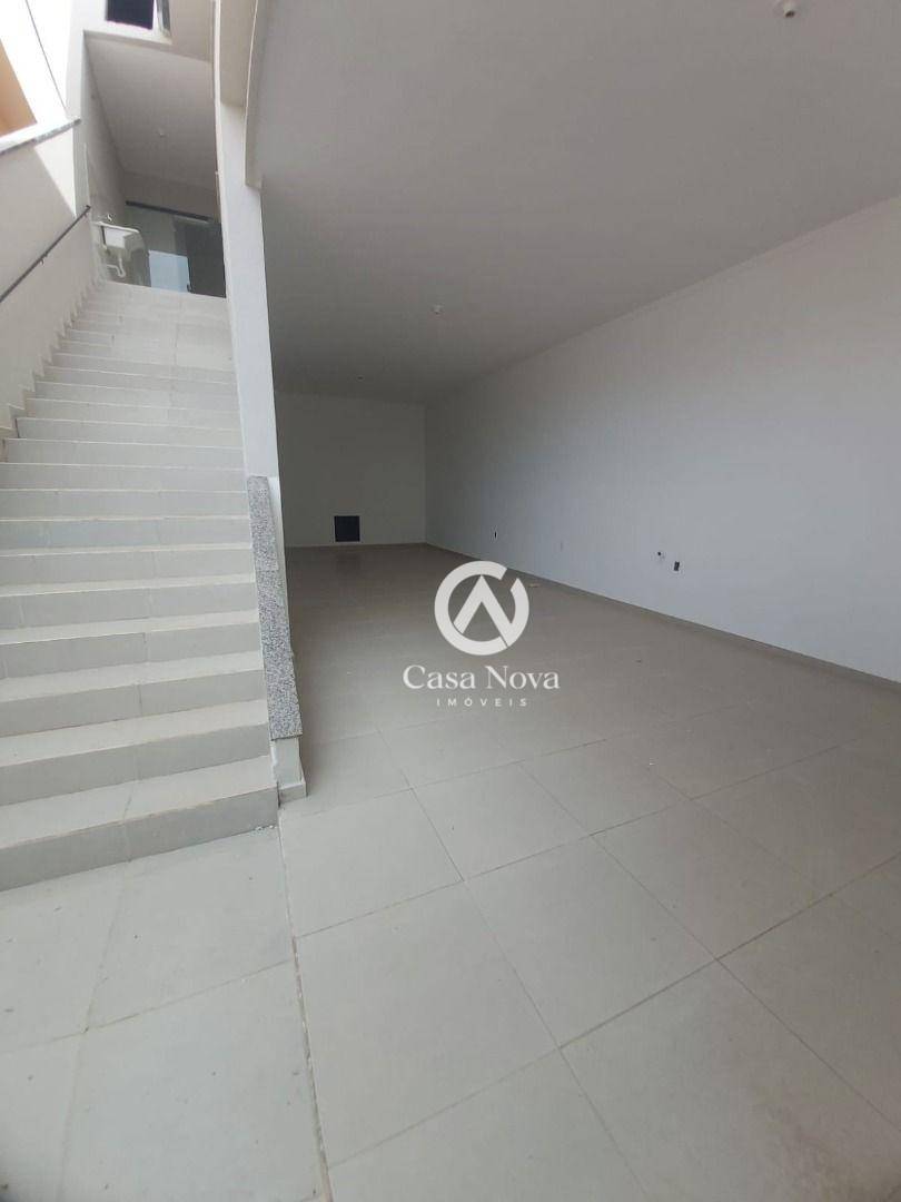 Casa à venda com 3 quartos, 180m² - Foto 9