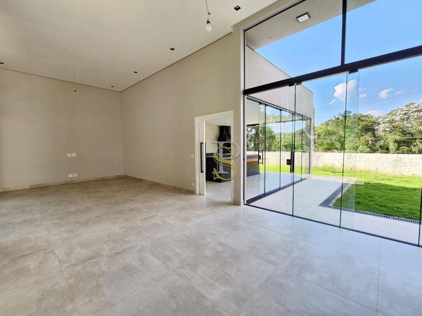 Casa à venda com 3 quartos, 210m² - Foto 11