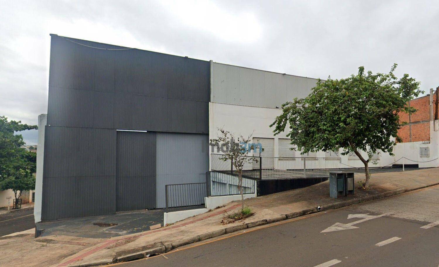 Depósito-Galpão-Armazém para alugar, 860m² - Foto 1