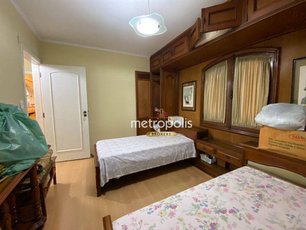 Sobrado à venda com 4 quartos, 400m² - Foto 44