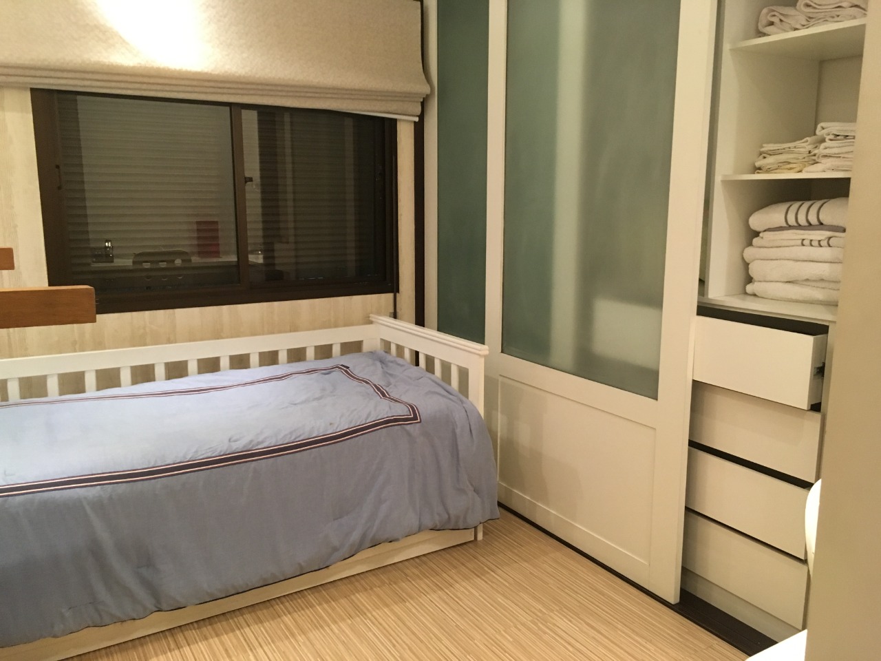 Apartamento à venda com 3 quartos, 158m² - Foto 2