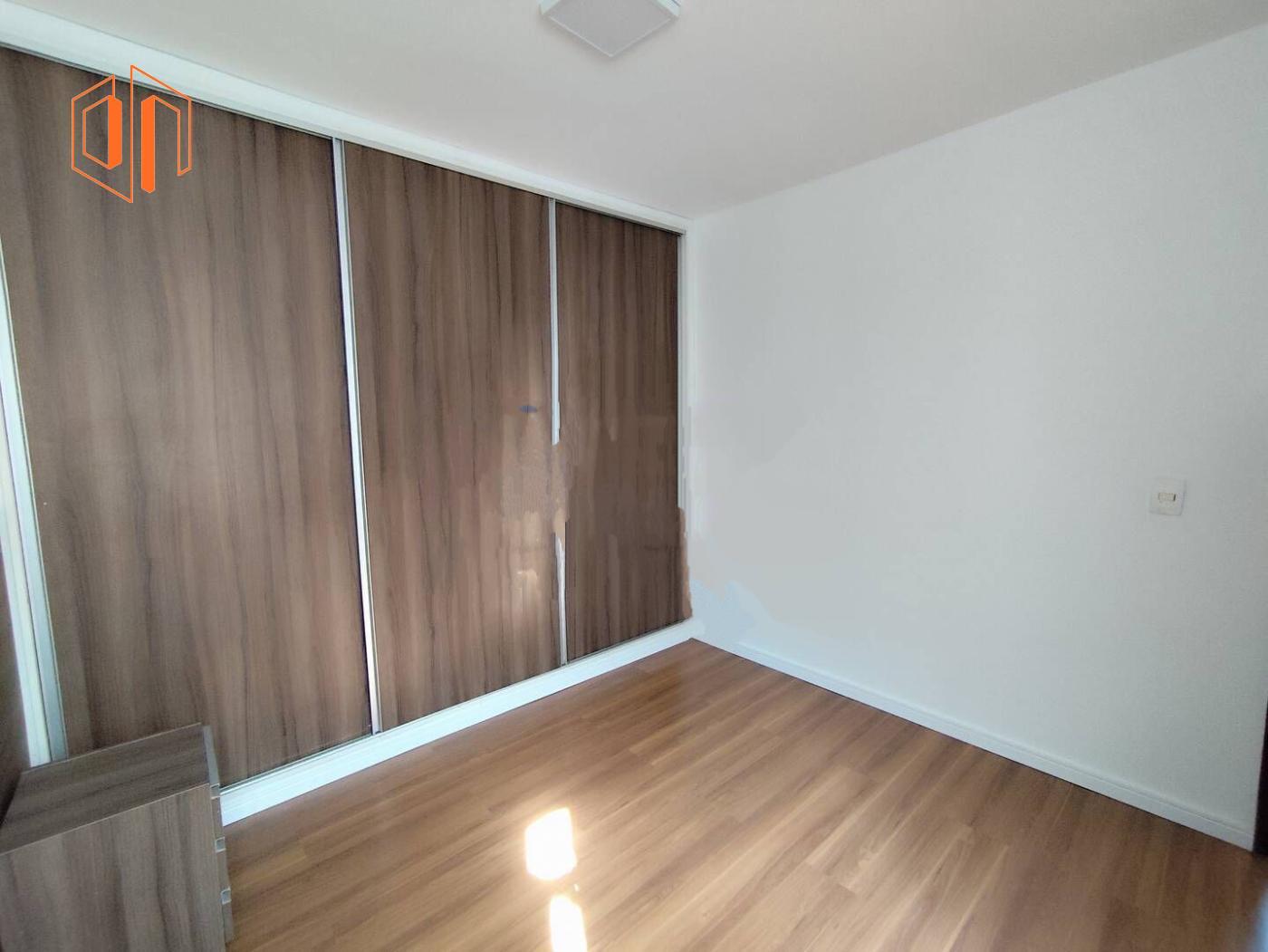 Apartamento à venda com 2 quartos, 55m² - Foto 12