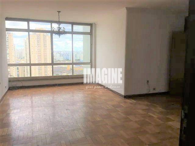 Apartamento à venda com 3 quartos, 204m² - Foto 1