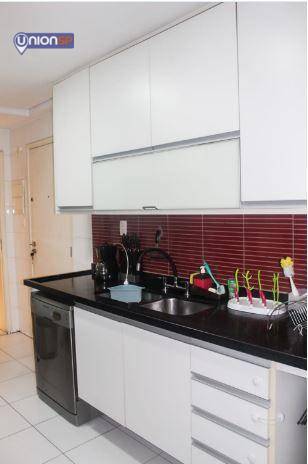 Apartamento à venda com 3 quartos, 103m² - Foto 7