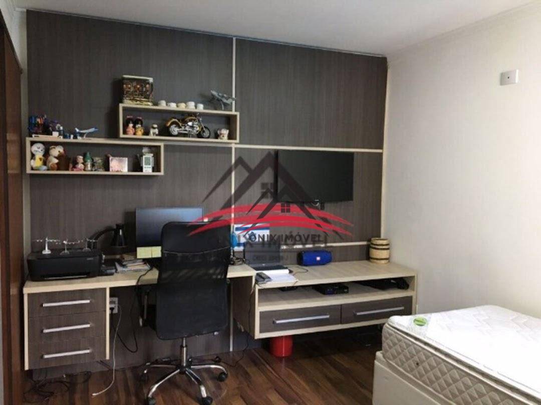 Casa à venda com 5 quartos, 237m² - Foto 23