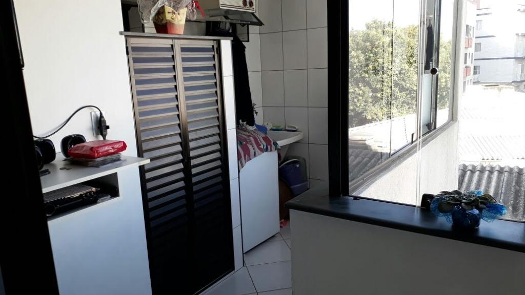 Apartamento à venda com 2 quartos, 70m² - Foto 16