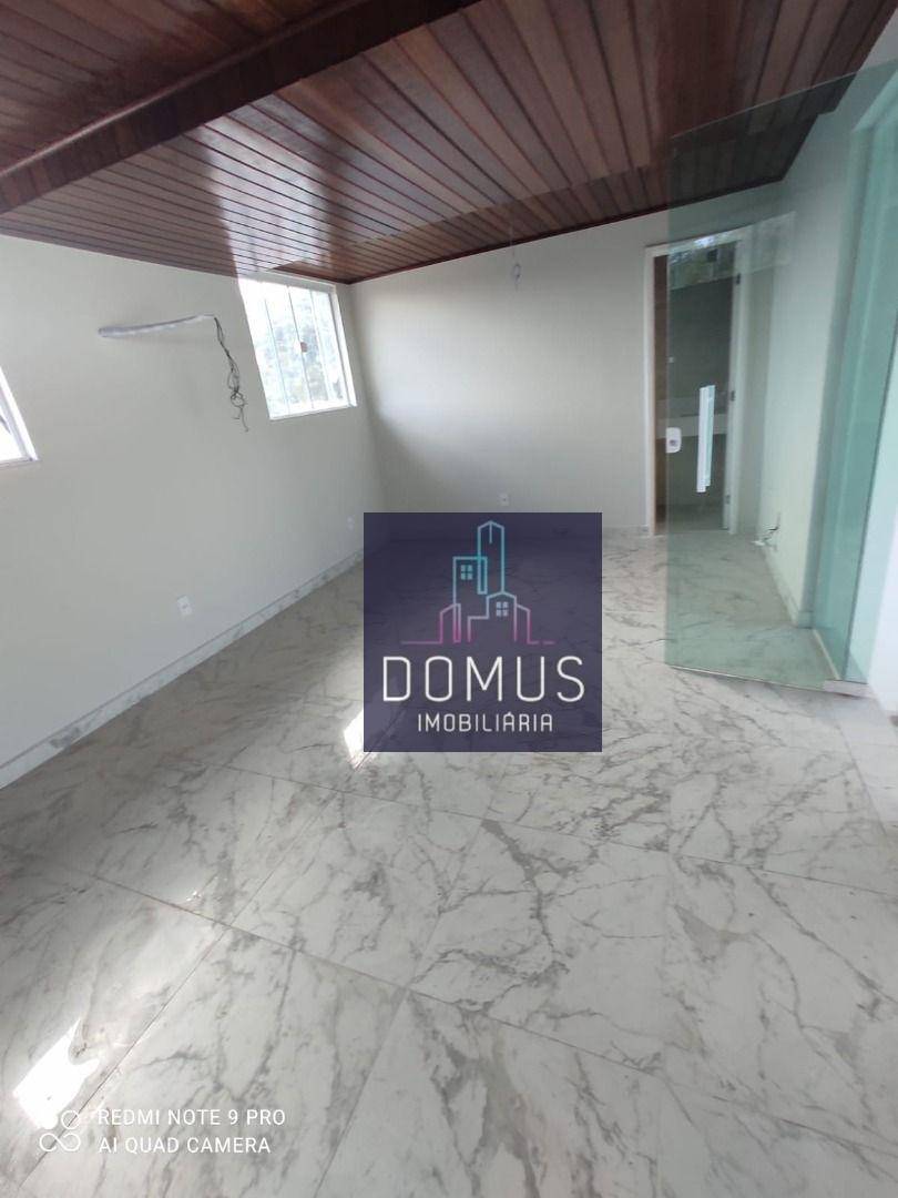 Casa à venda com 5 quartos, 350m² - Foto 5