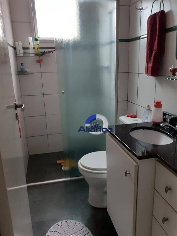 Apartamento à venda com 2 quartos, 60m² - Foto 21