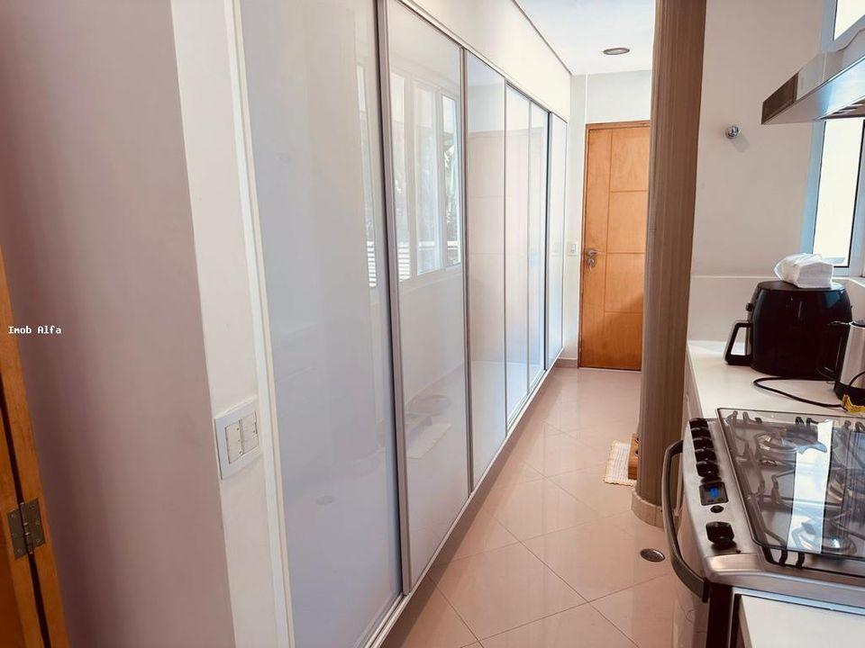 Casa de Condomínio à venda com 4 quartos, 550m² - Foto 24