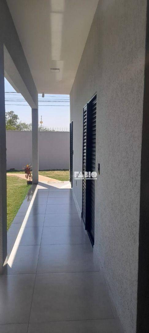 Casa à venda com 2 quartos, 100m² - Foto 11