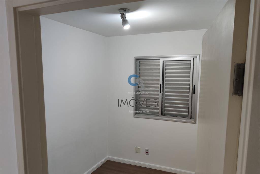 Apartamento à venda com 3 quartos, 62m² - Foto 4