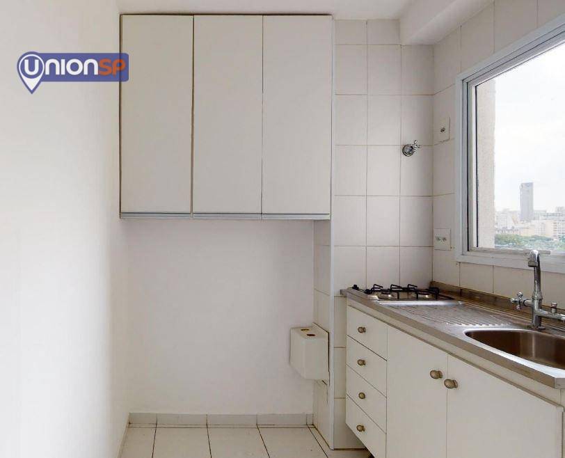 Apartamento à venda com 2 quartos, 55m² - Foto 17