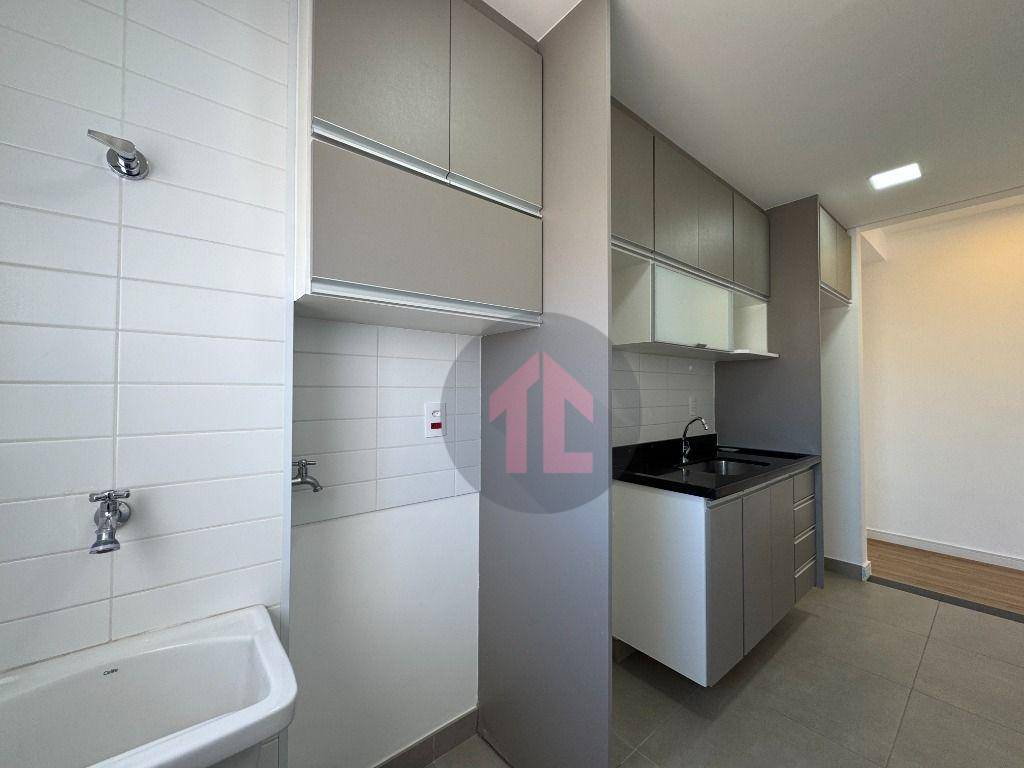 Apartamento para alugar com 2 quartos, 58m² - Foto 10