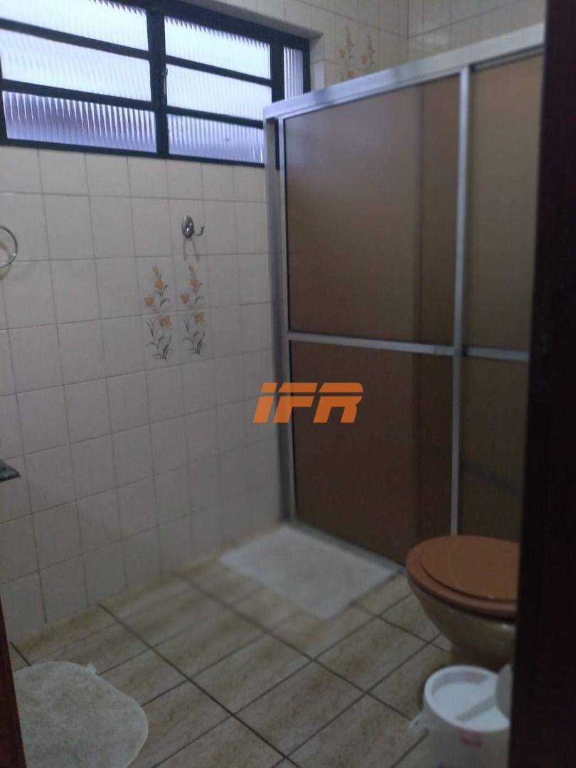 Sobrado à venda com 3 quartos, 250m² - Foto 28