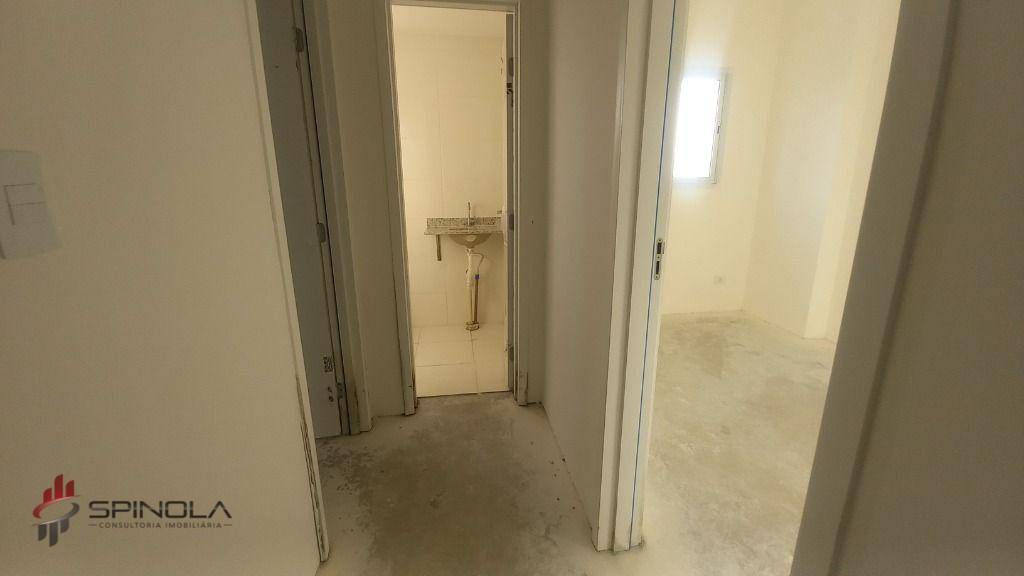 Apartamento à venda com 2 quartos, 70m² - Foto 28