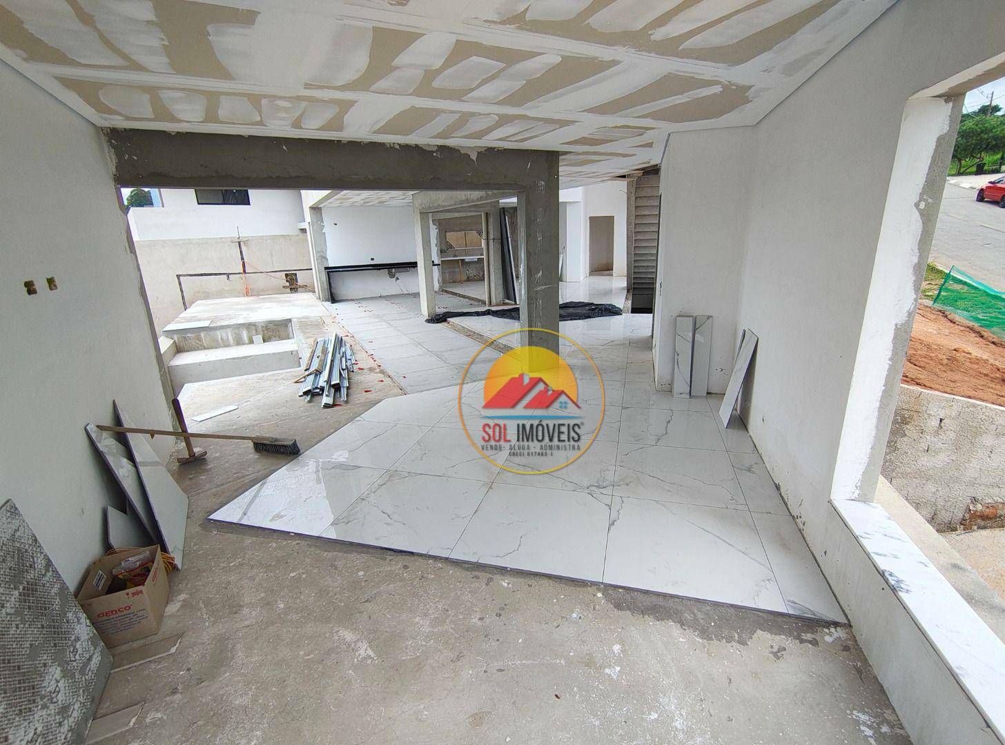 Casa à venda com 4 quartos, 346m² - Foto 18