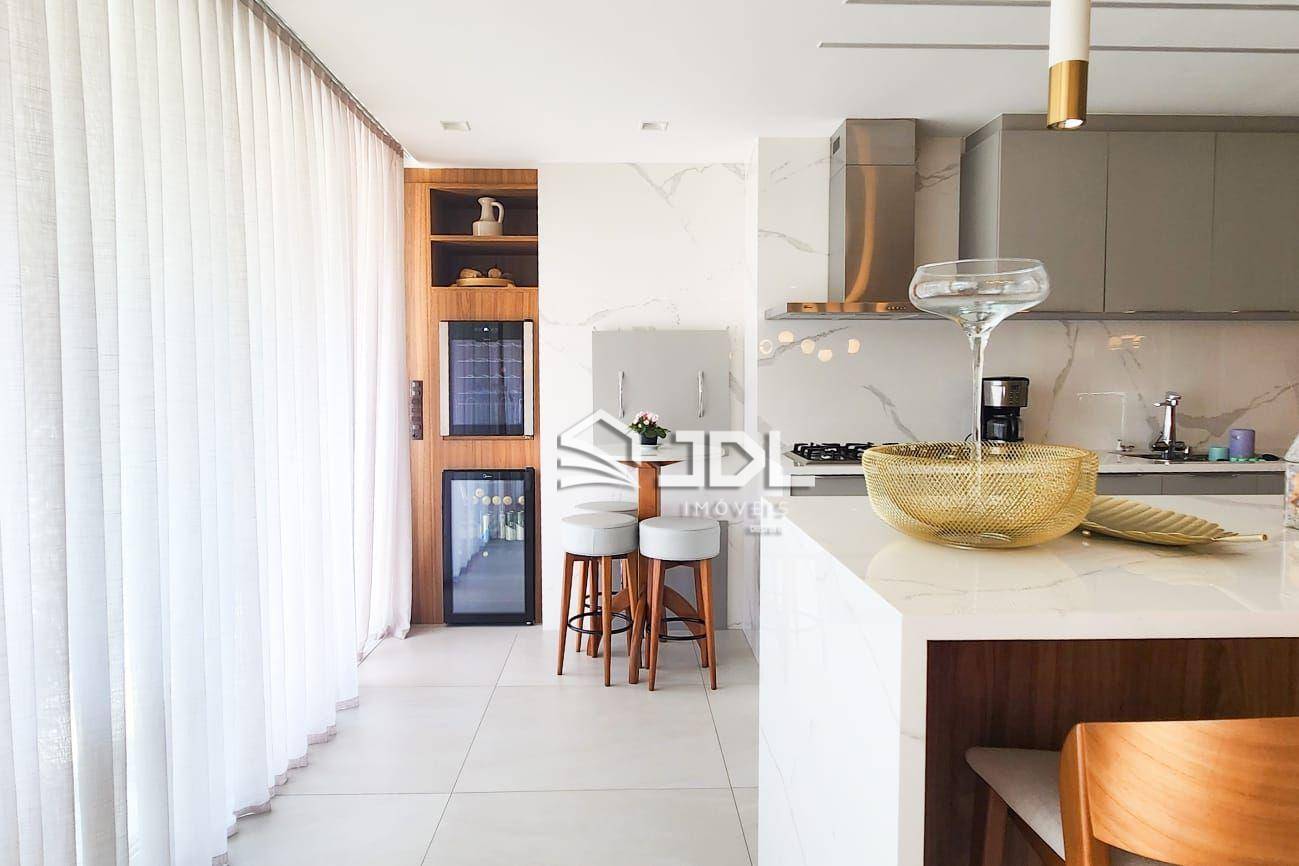 Apartamento à venda com 3 quartos, 189m² - Foto 10