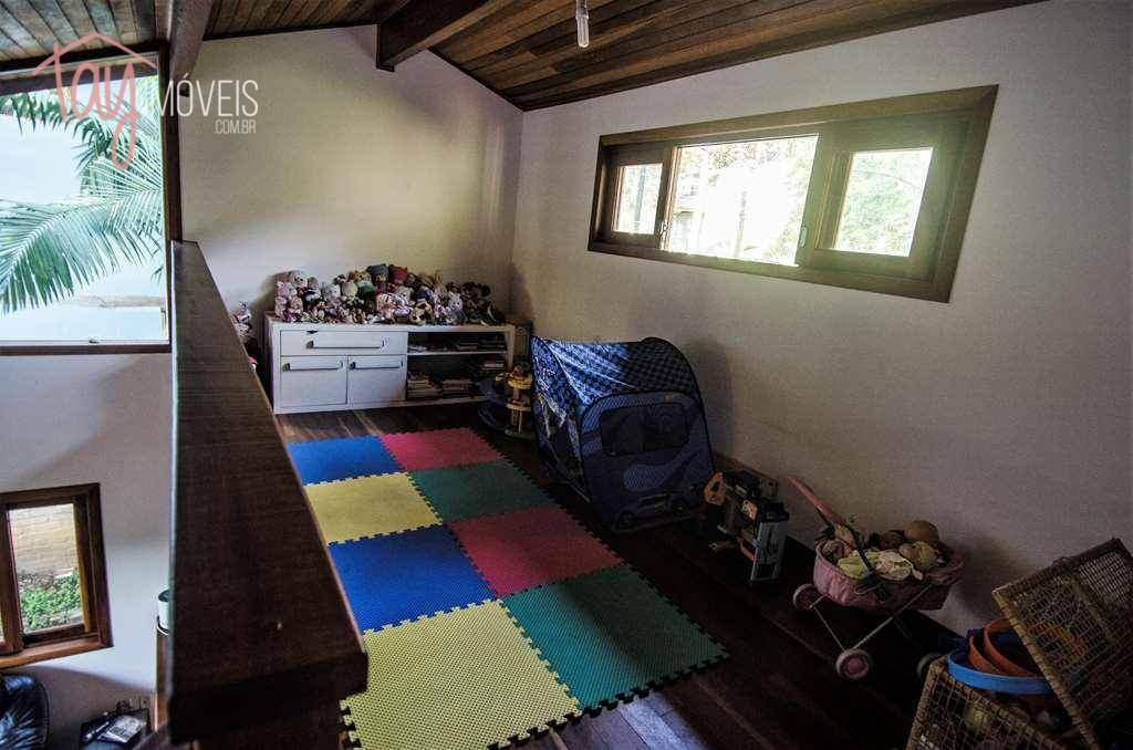 Casa à venda com 3 quartos, 130m² - Foto 15