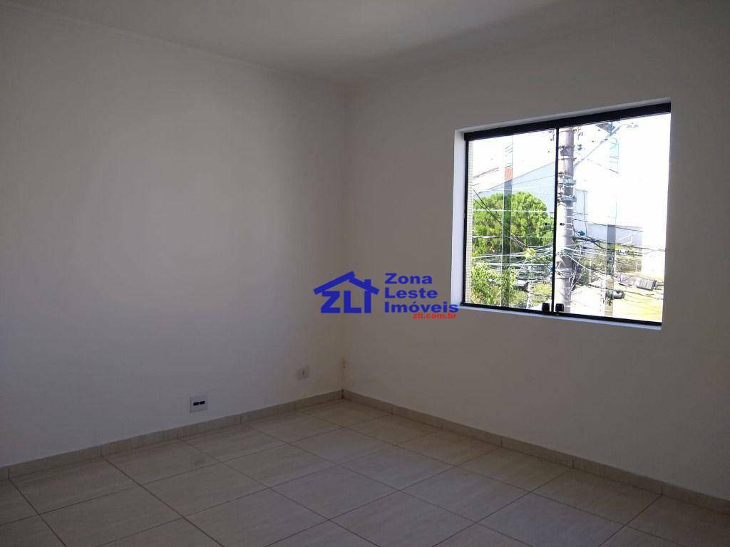 Sobrado à venda e aluguel com 3 quartos, 187m² - Foto 11