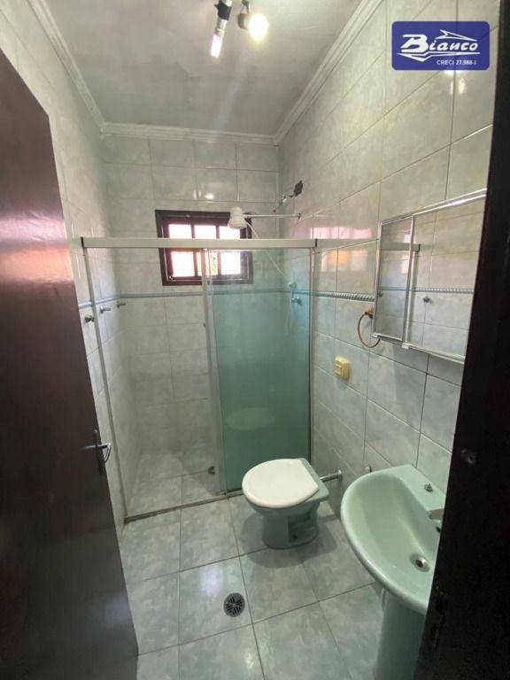 Sobrado à venda com 3 quartos, 180m² - Foto 18