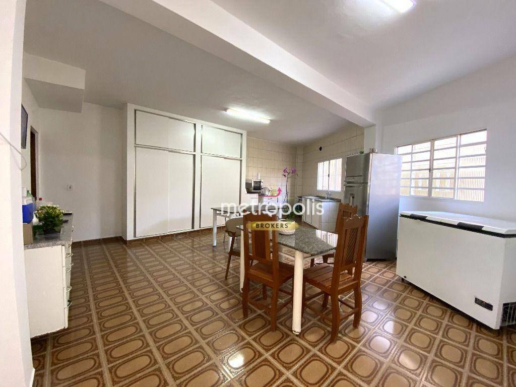 Sobrado à venda com 3 quartos, 181m² - Foto 16