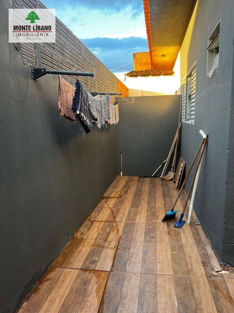 Casa à venda com 2 quartos, 100m² - Foto 9