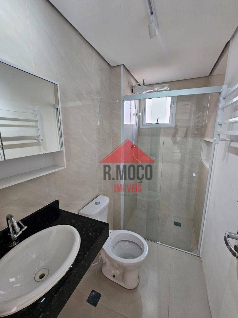 Apartamento para alugar com 2 quartos, 32m² - Foto 14