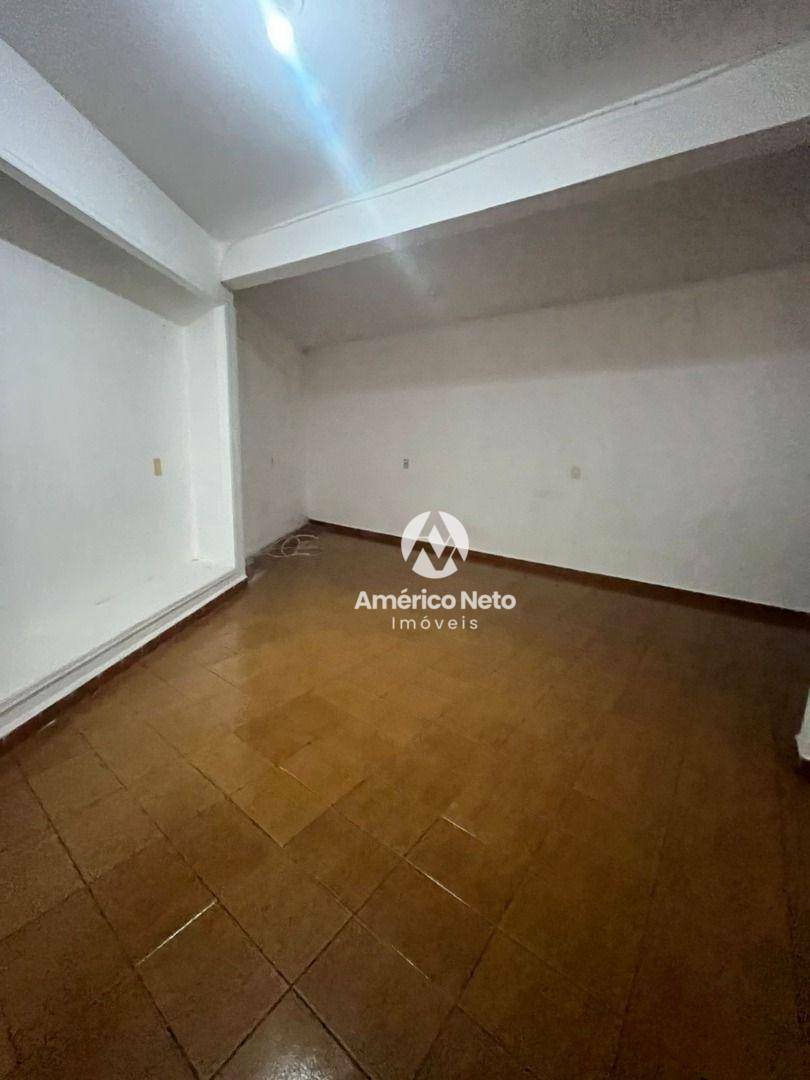 Sobrado para alugar com 4 quartos, 300m² - Foto 21