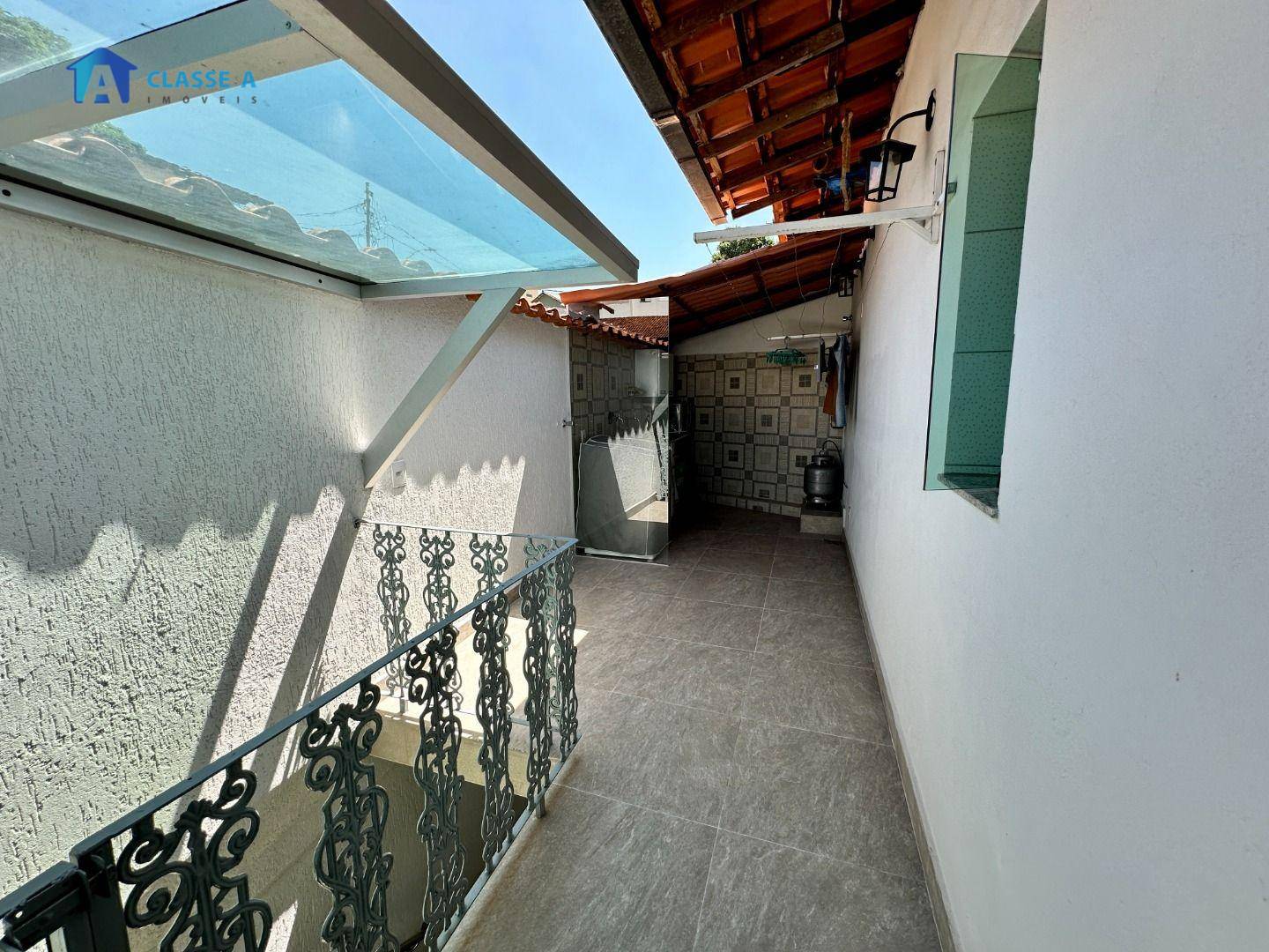 Casa à venda com 5 quartos, 165m² - Foto 28