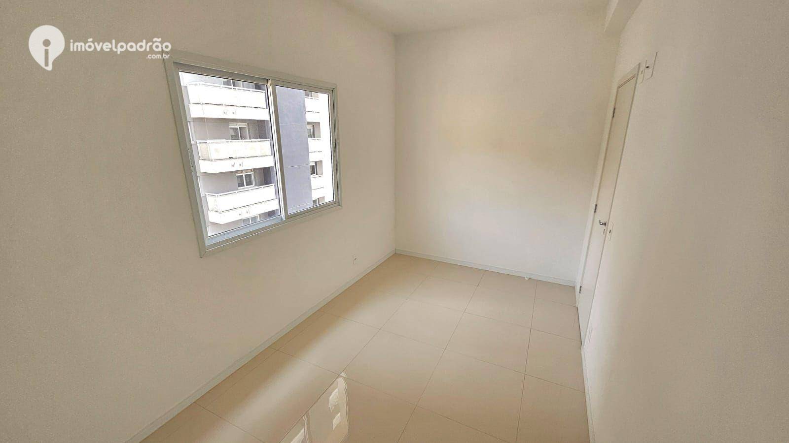 Apartamento à venda com 3 quartos, 102m² - Foto 28