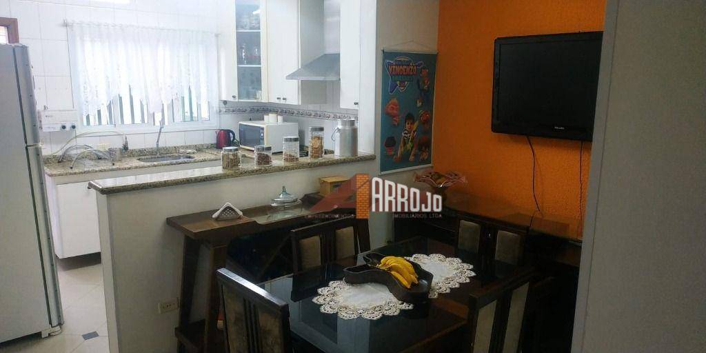 Sobrado à venda com 3 quartos, 100m² - Foto 13