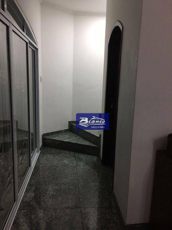 Sobrado à venda com 4 quartos, 414m² - Foto 40