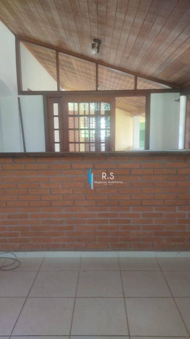 Casa de Condomínio à venda com 4 quartos, 274m² - Foto 5