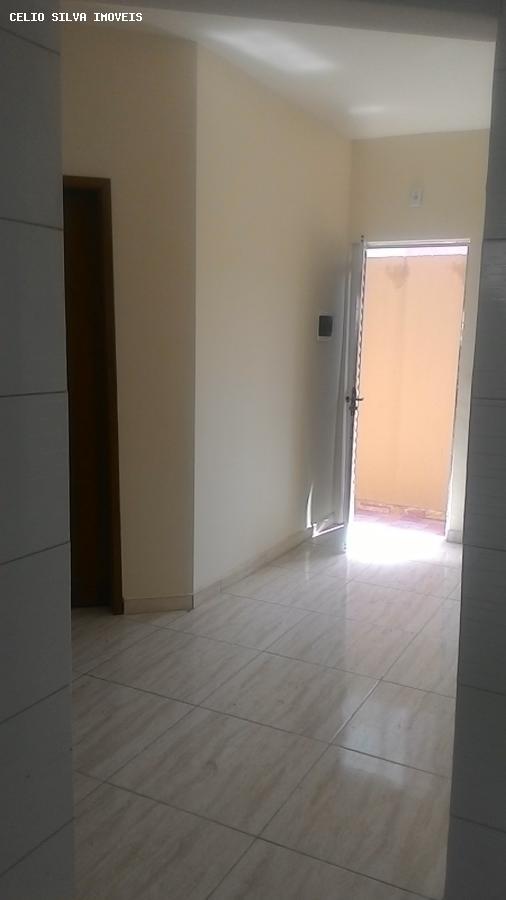 Casa à venda com 2 quartos, 54m² - Foto 9