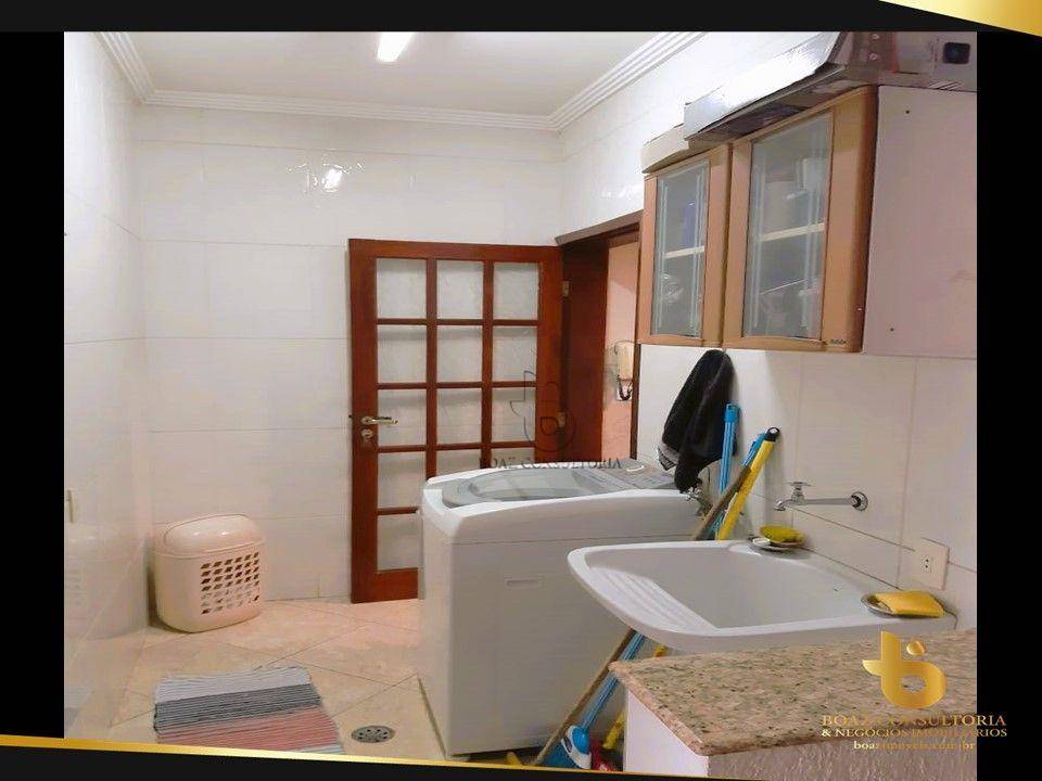 Sobrado à venda com 2 quartos, 250m² - Foto 11