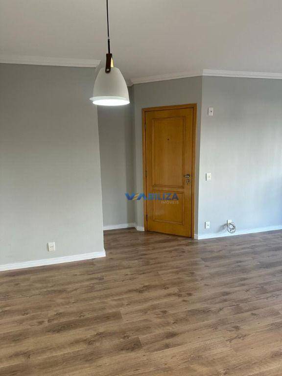 Apartamento à venda com 3 quartos, 125m² - Foto 24