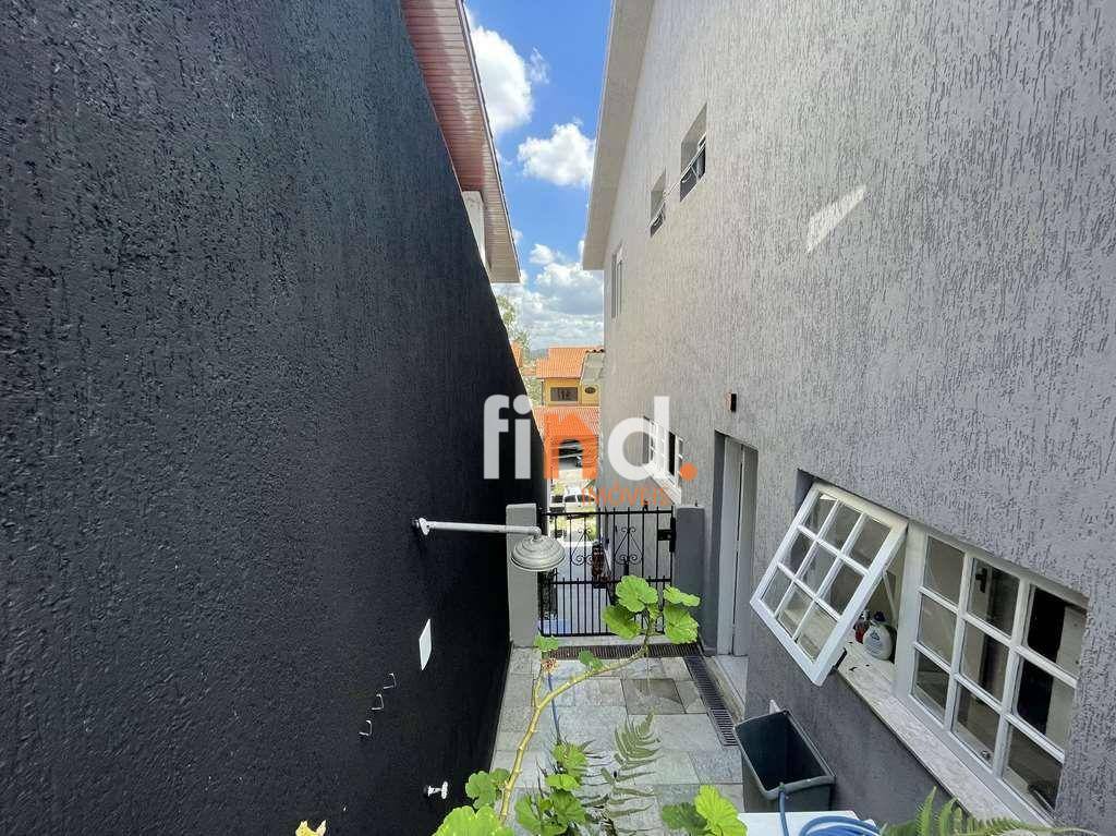 Casa de Condomínio à venda com 5 quartos, 285m² - Foto 28