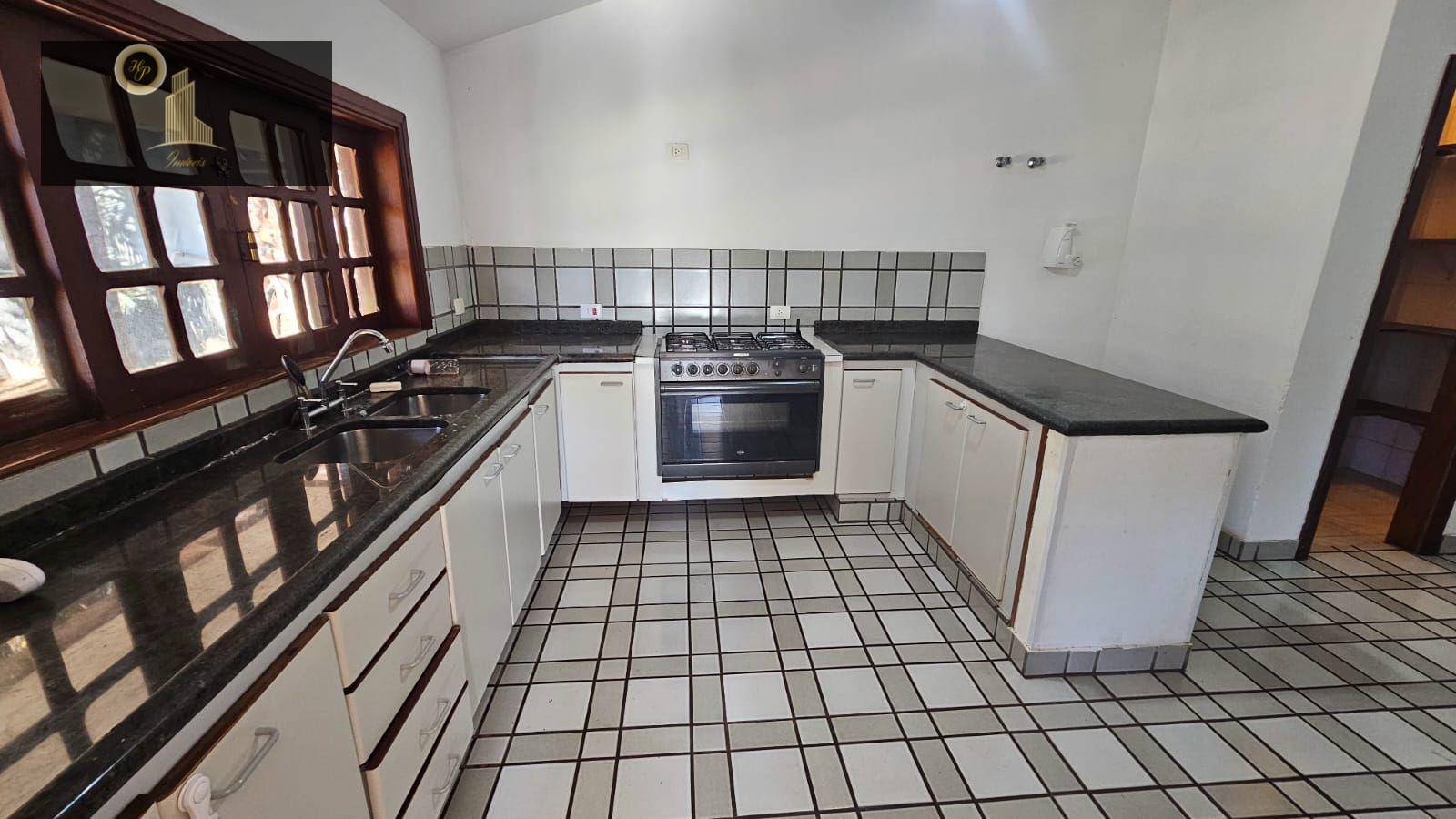 Casa de Condomínio à venda com 4 quartos, 450m² - Foto 15