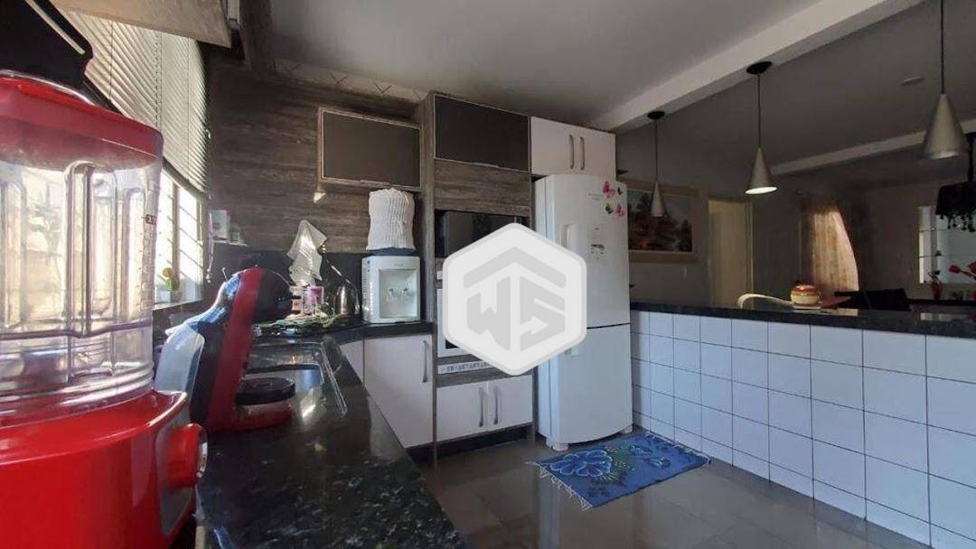 Casa, 2 quartos, 190 m² - Foto 3