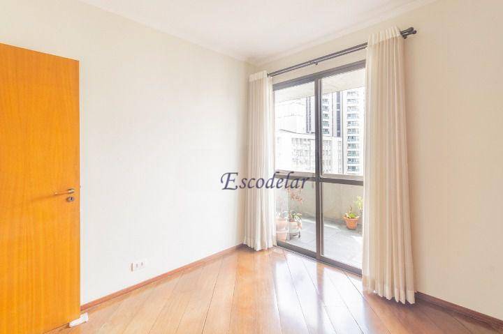 Apartamento à venda com 3 quartos, 198m² - Foto 12