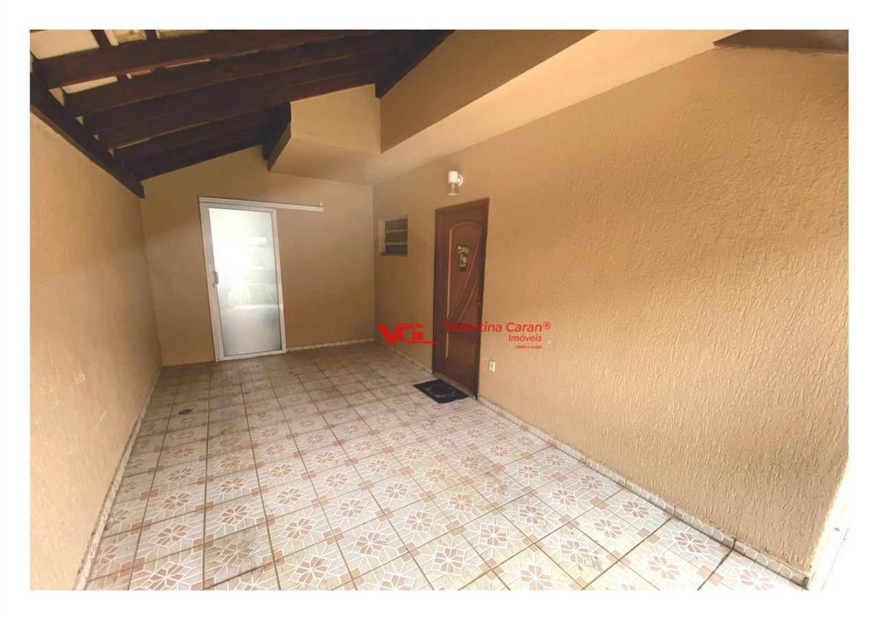 Sobrado à venda com 3 quartos, 210m² - Foto 3