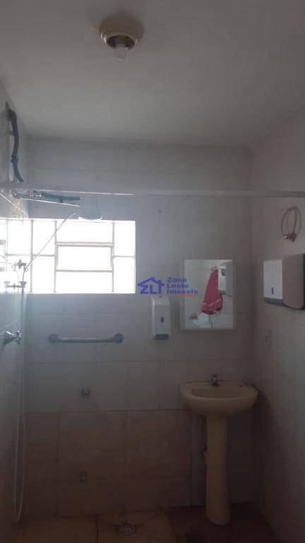 Casa à venda com 4 quartos, 200m² - Foto 7