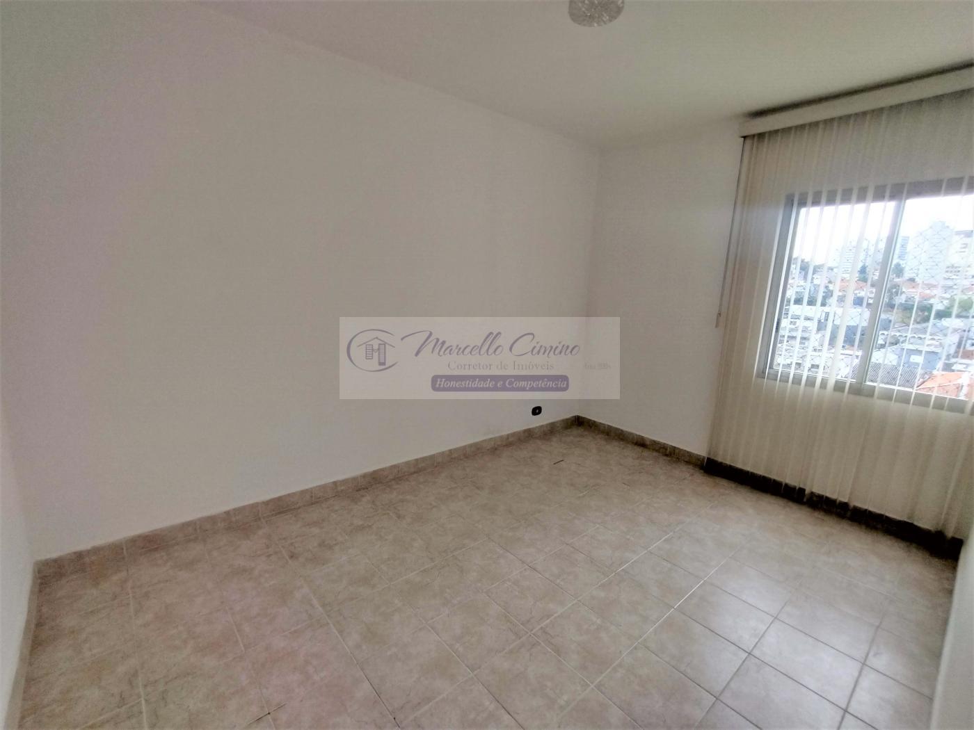 Apartamento para alugar com 2 quartos, 75m² - Foto 17