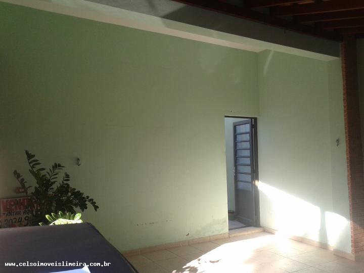 Casa à venda com 3 quartos, 250m² - Foto 5