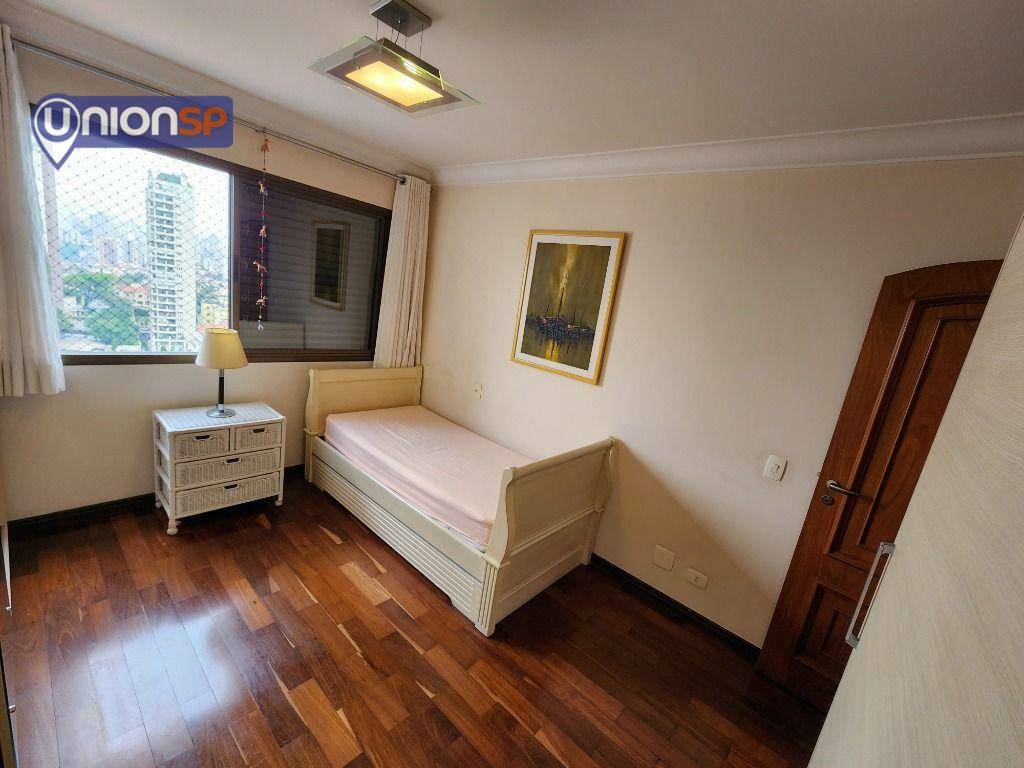 Apartamento à venda com 3 quartos, 235m² - Foto 22