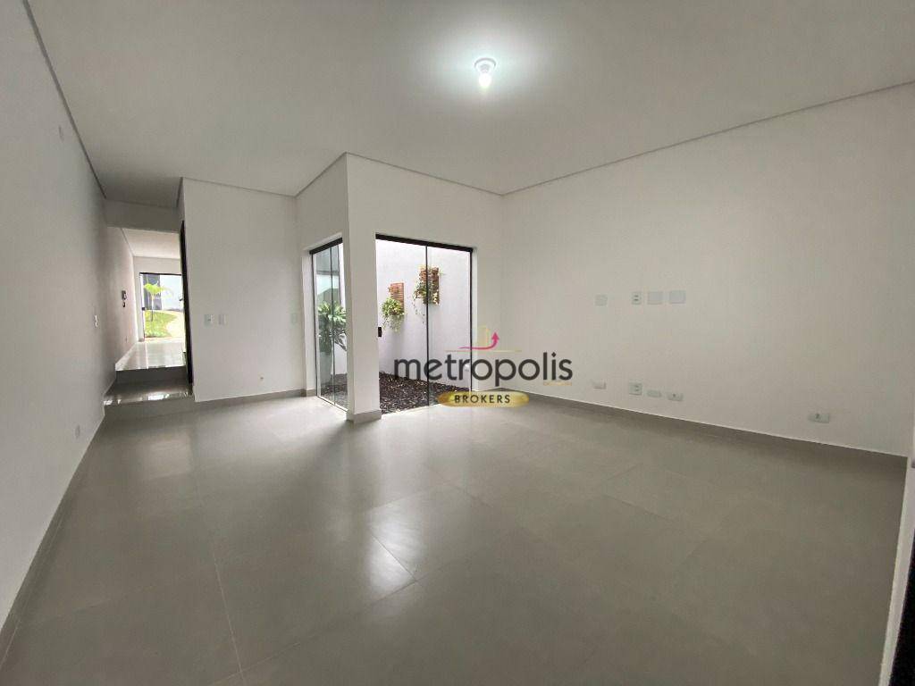 Sobrado à venda com 3 quartos, 190m² - Foto 2