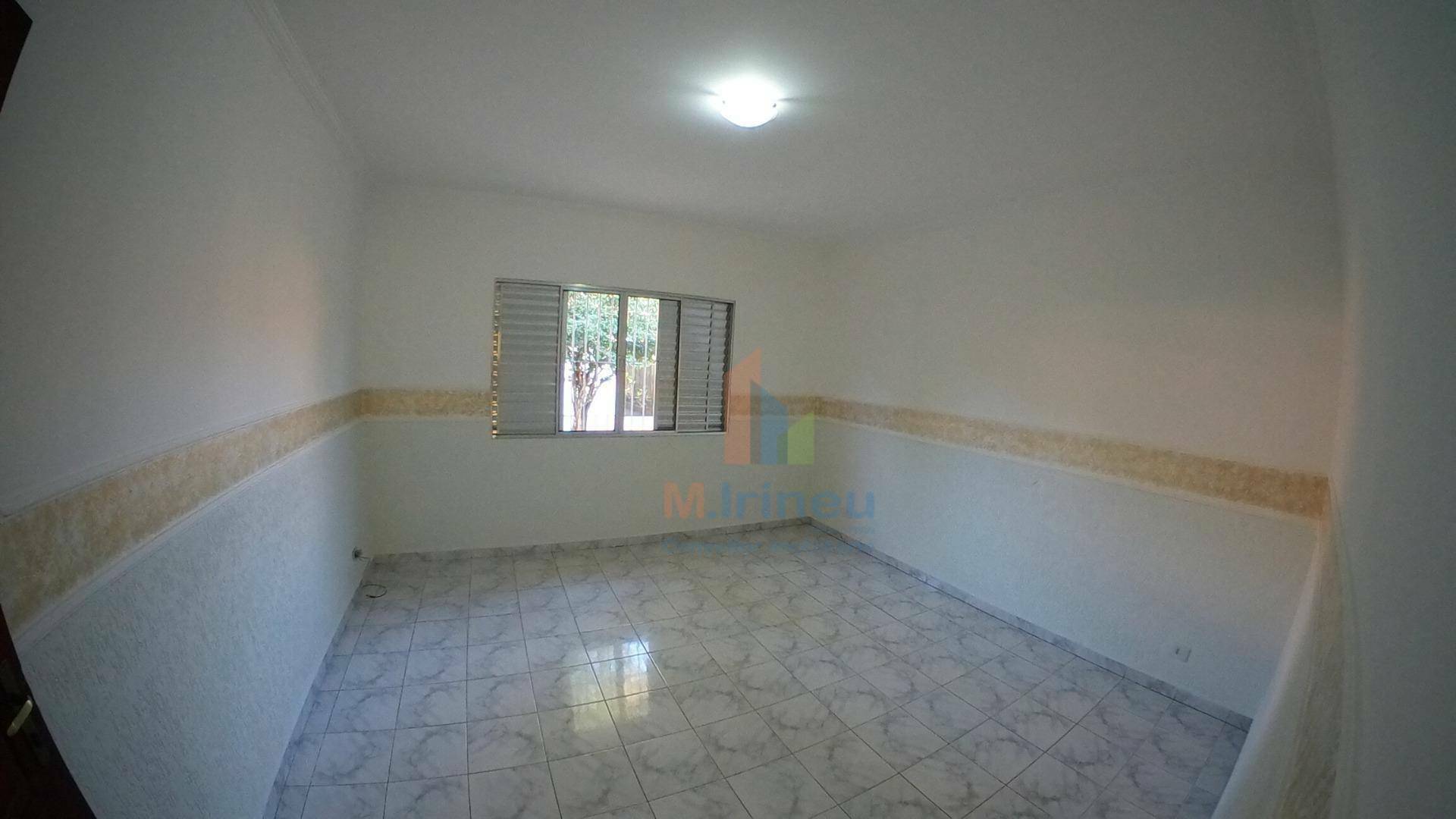 Casa à venda com 3 quartos, 130m² - Foto 10